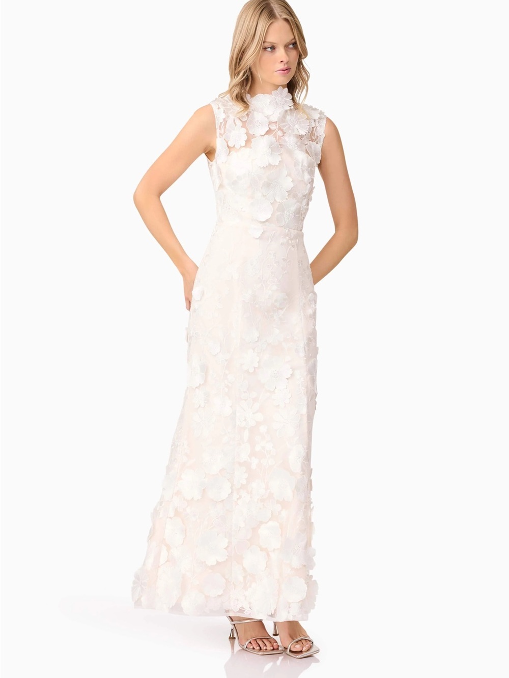 Elliatt Yvette 3D Floral Appliqué Dress - Picture 2 of 3